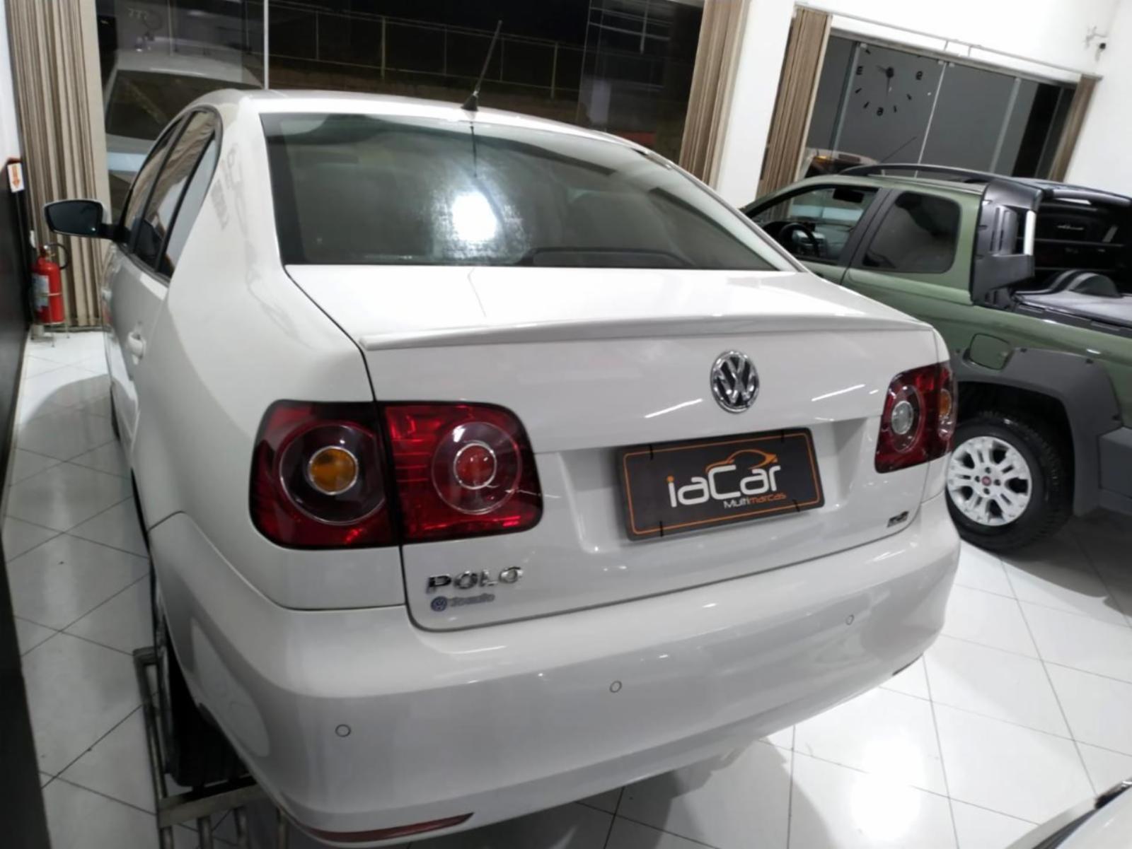 Polo sedan - foto 15