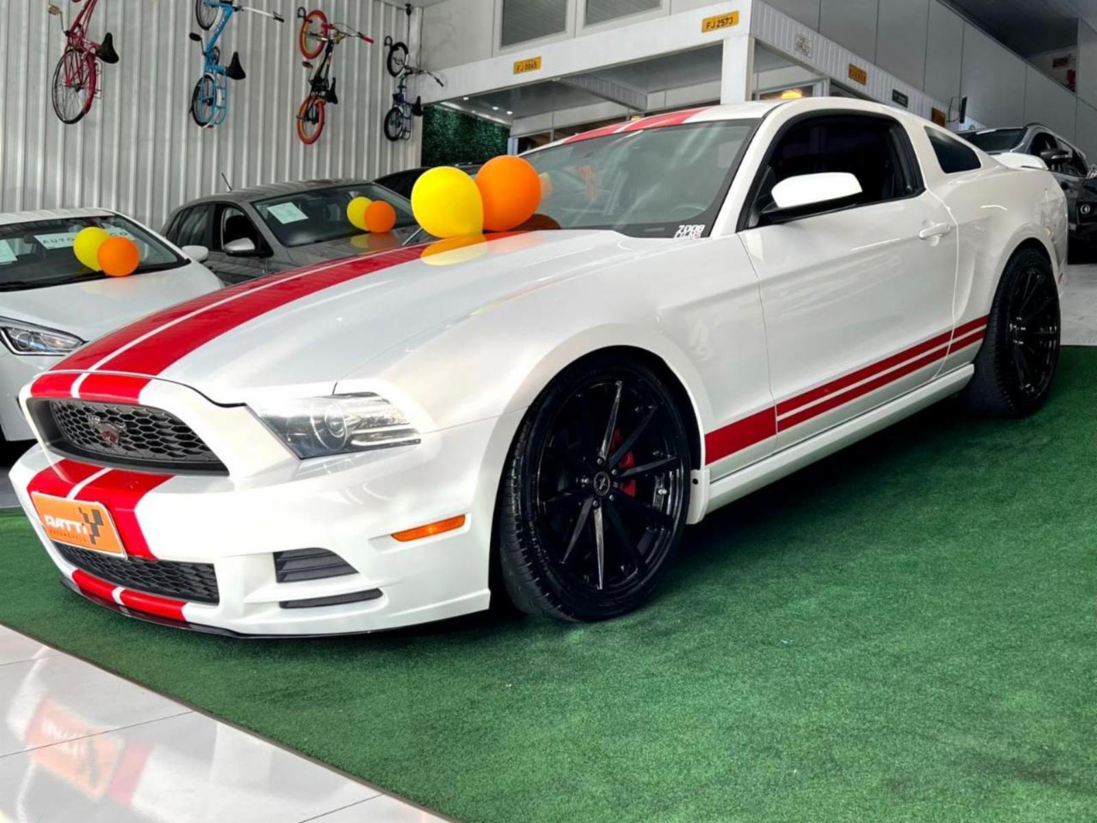 Mustang gt - foto 2