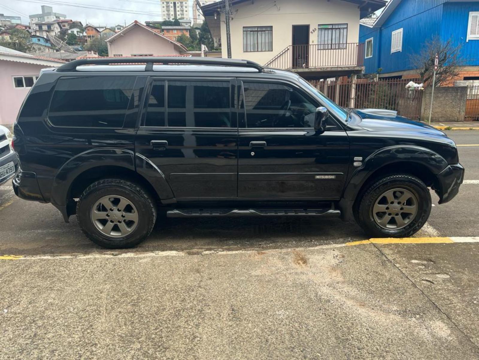 Pajero sport