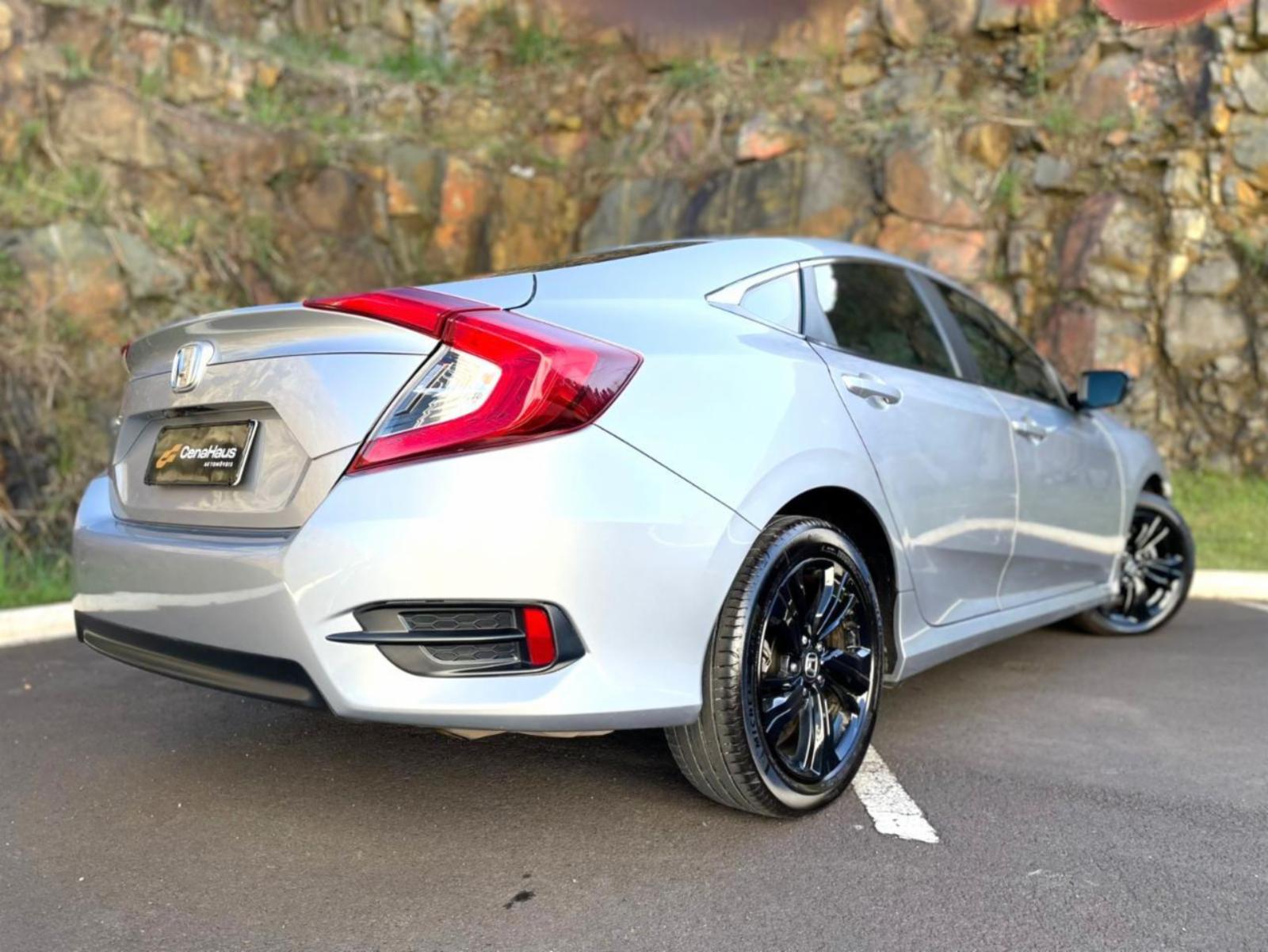Civic sedan - foto 13