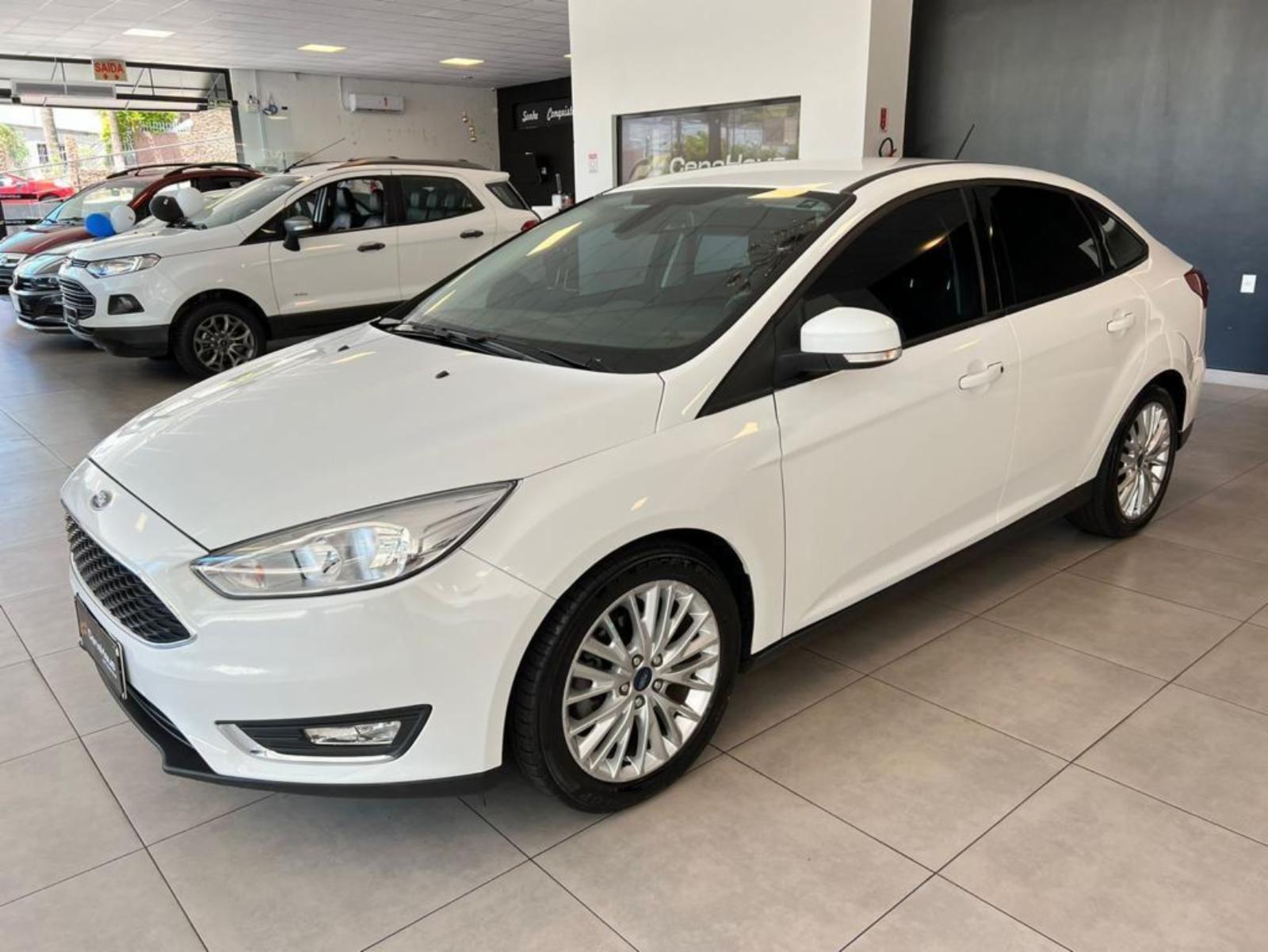 Focus fastback - foto 2