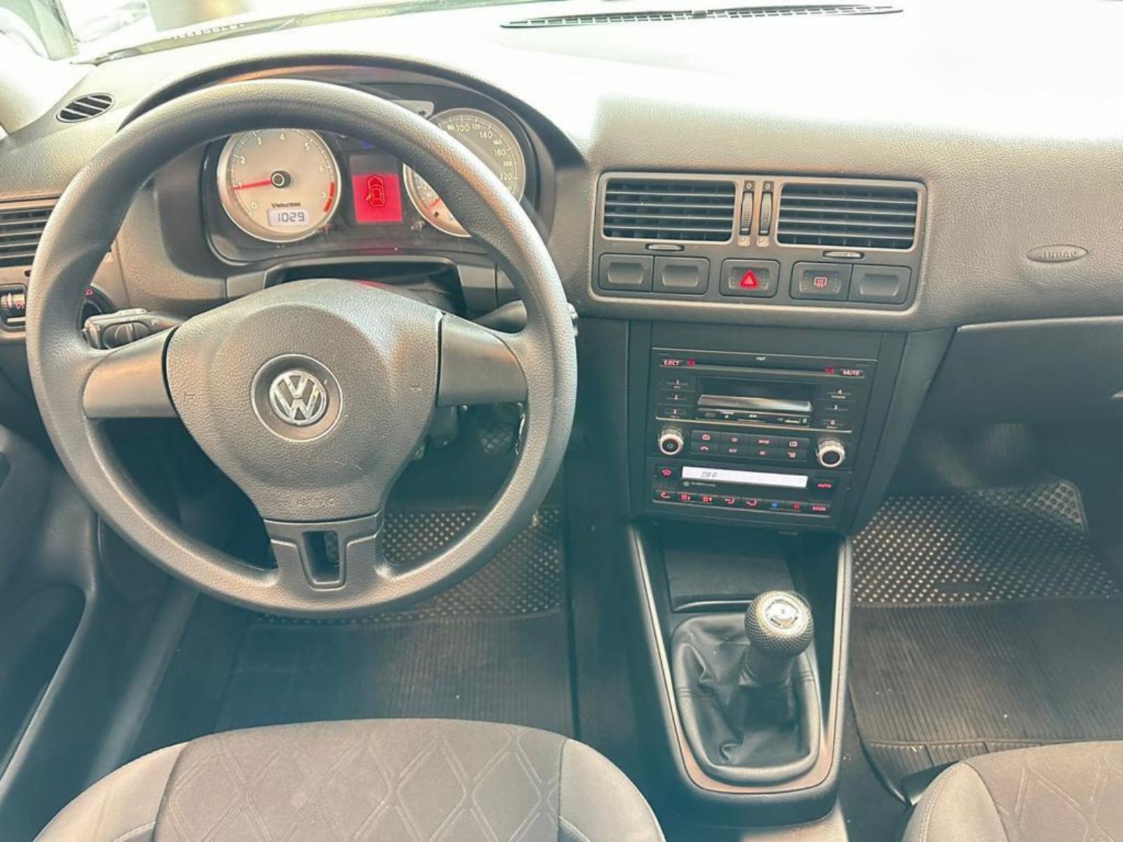 Golf 1.6 - foto 18