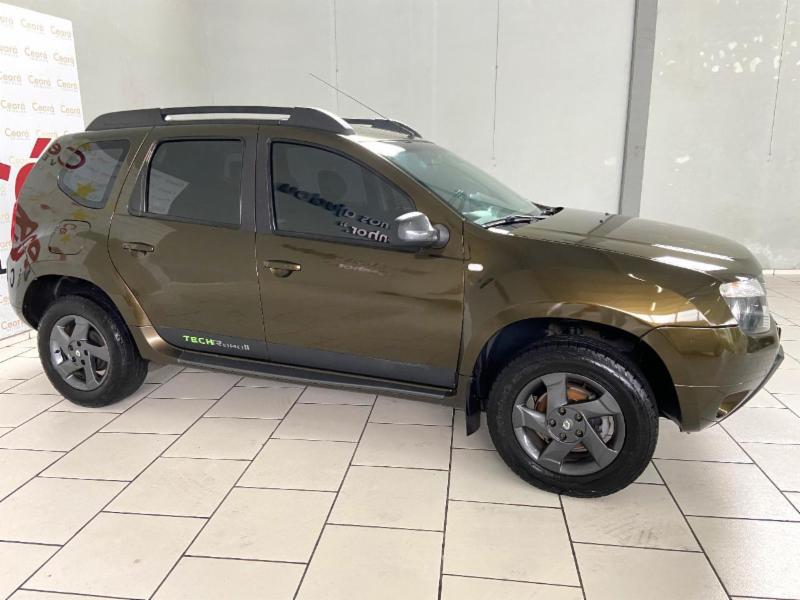 Renault DUSTER Dynamique 4x4 2.0 Hi-Flex 16V Mec - foto 5