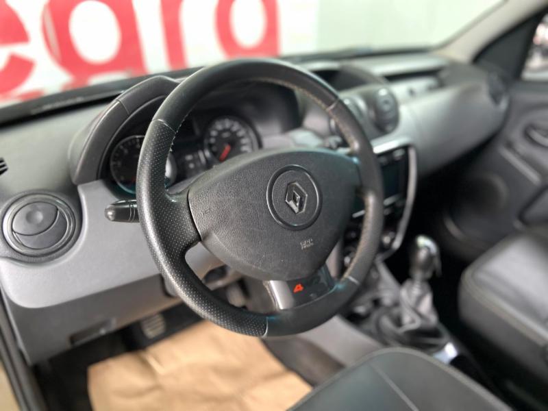 Renault DUSTER Dynamique 4x4 2.0 Hi-Flex 16V Mec - foto 9