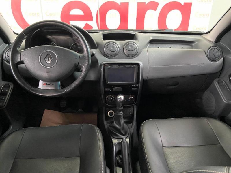Renault DUSTER Dynamique 4x4 2.0 Hi-Flex 16V Mec - foto 10
