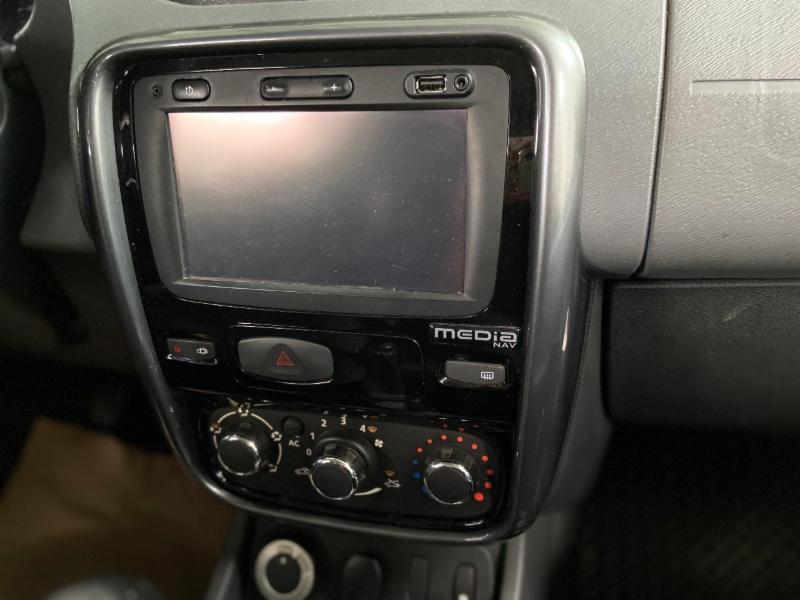 Renault DUSTER Dynamique 4x4 2.0 Hi-Flex 16V Mec - foto 12