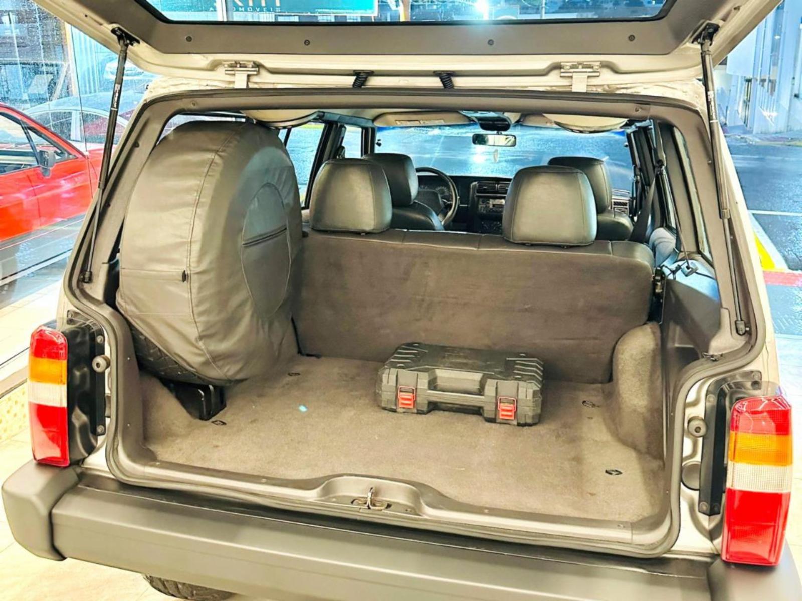 Cherokee sport - foto 2