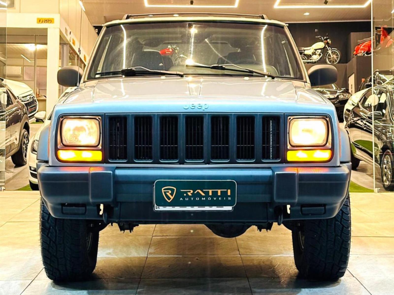 Cherokee sport - foto 3