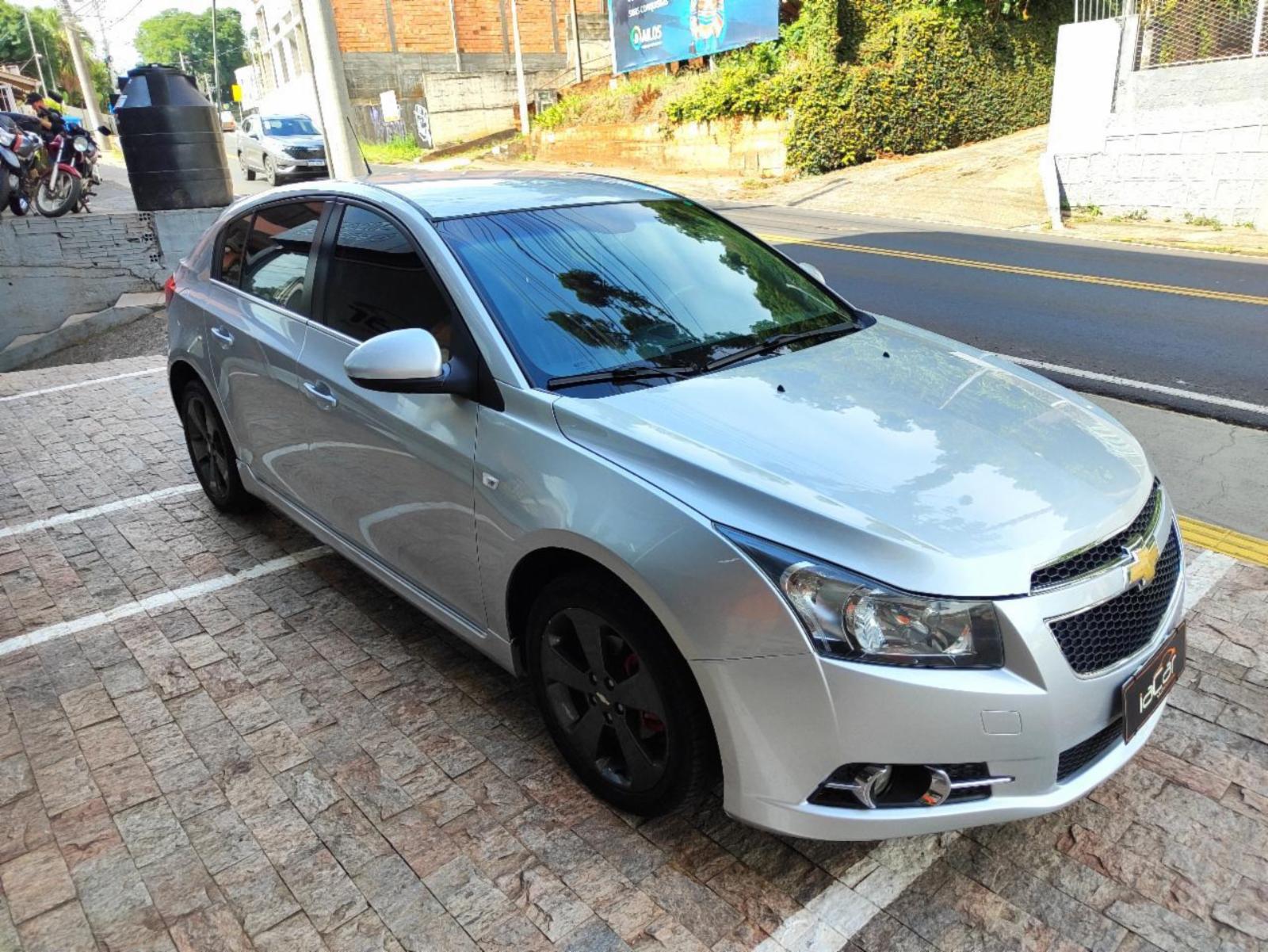 Cruze hb - foto 4