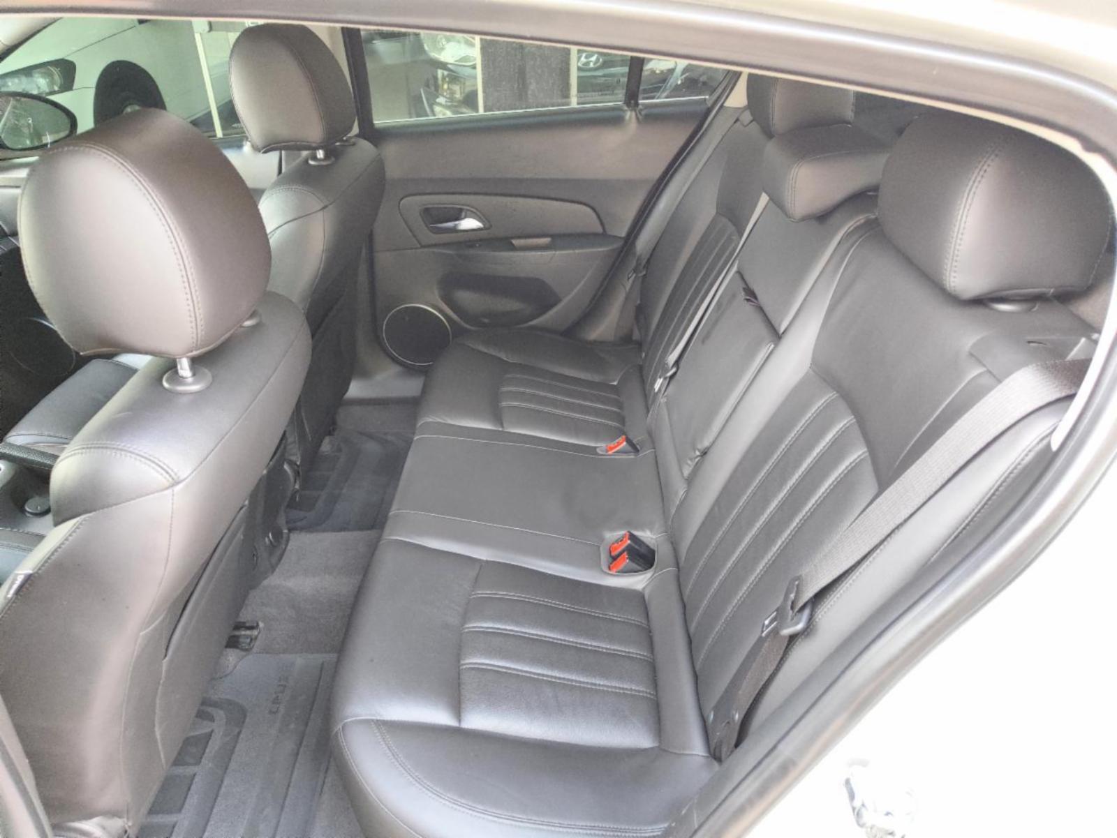 Cruze hb - foto 10