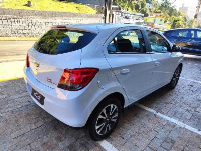 Onix hatch - thumb 6