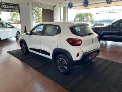 Kwid intense - thumb 9