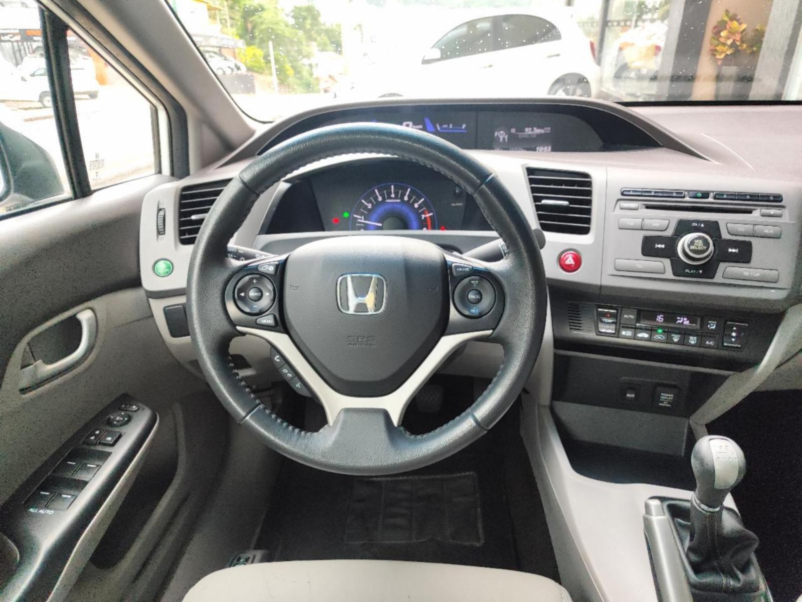 Civic sedan - foto 12