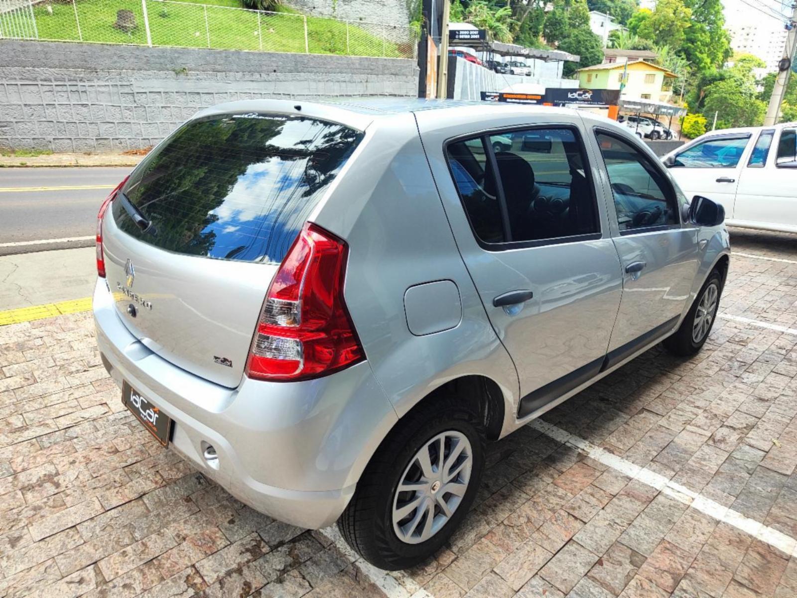 Sandero expression - foto 4