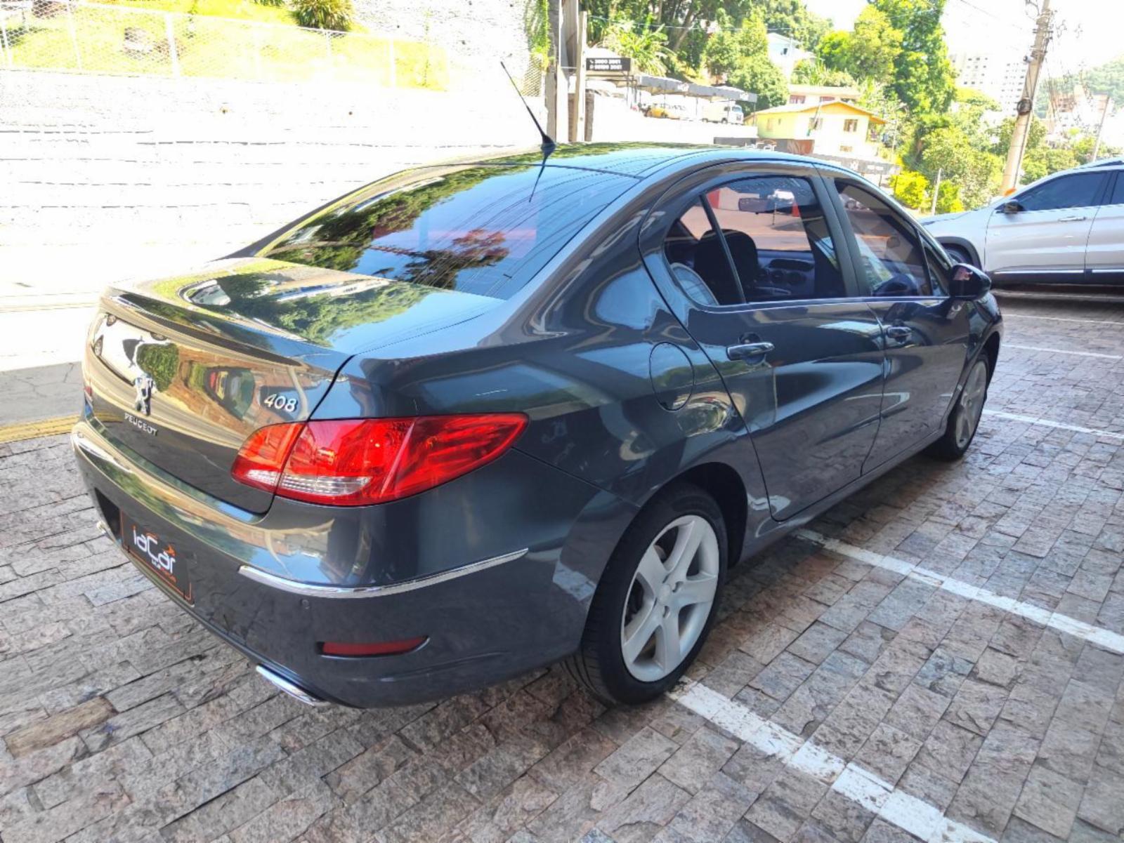 408 sedan - foto 5