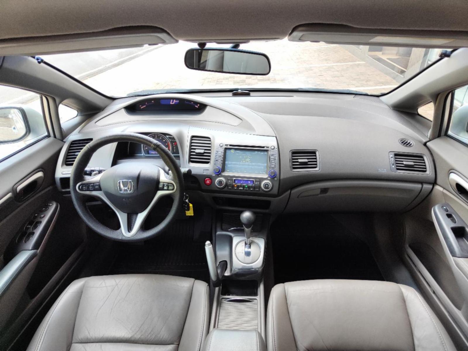 Civic sedan - foto 13