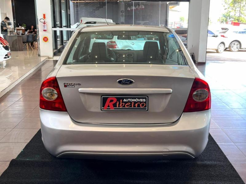 Ford Focus Sedan 2.0 16V/2.0 16V Flex 4p - foto 8