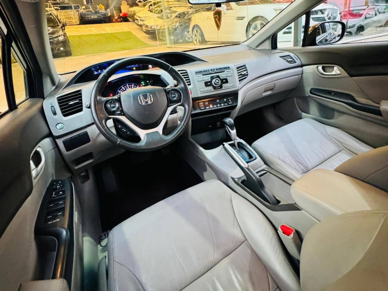 Civic sedan - foto 15