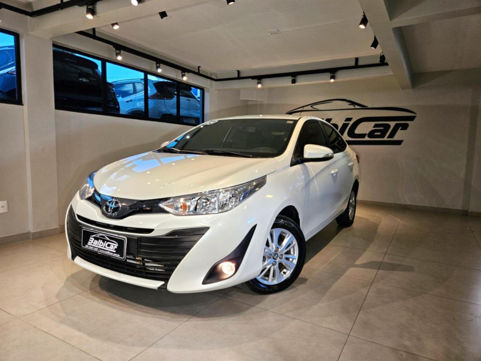 Yaris xl - foto 1