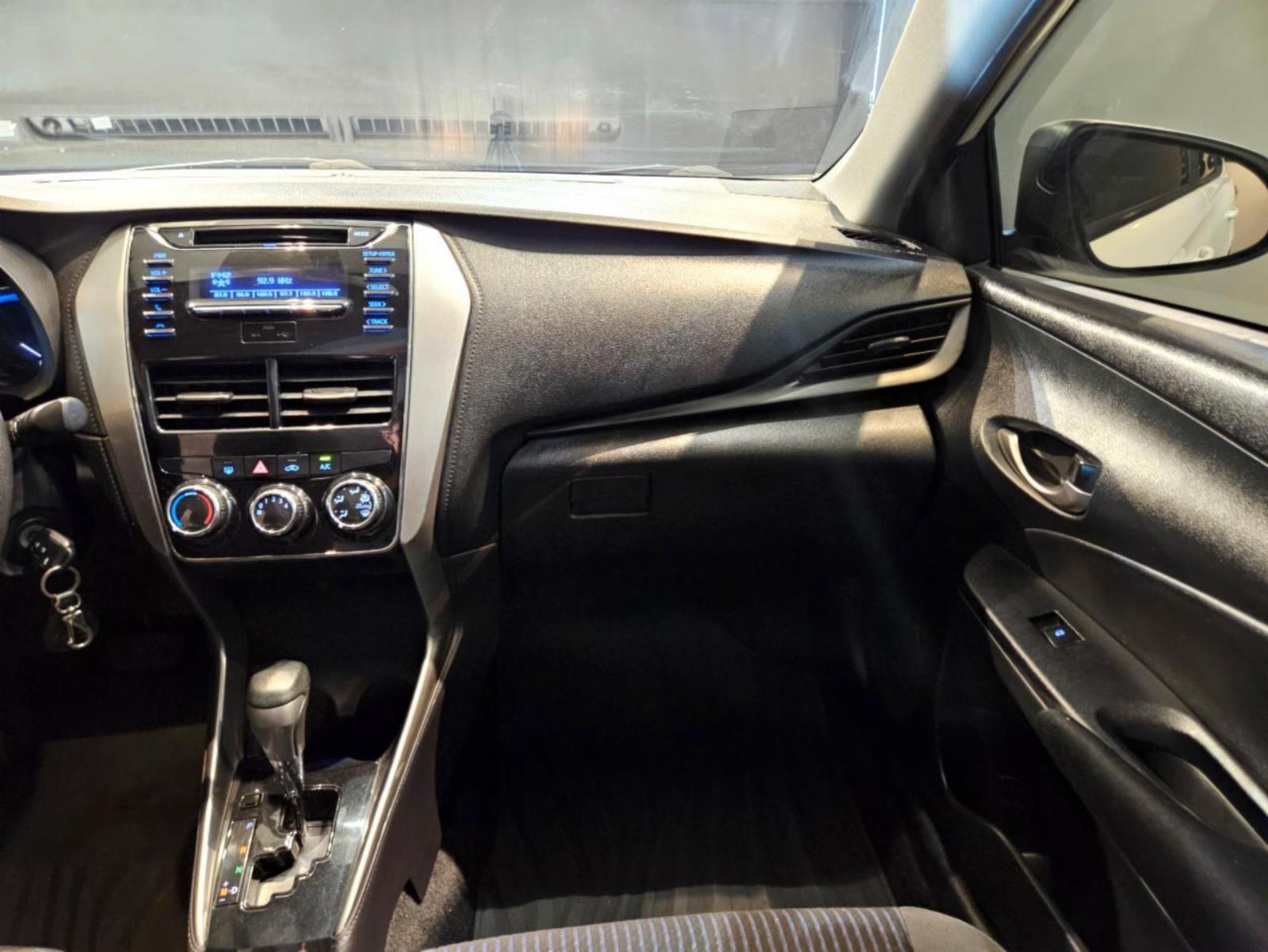 Yaris xl - foto 11