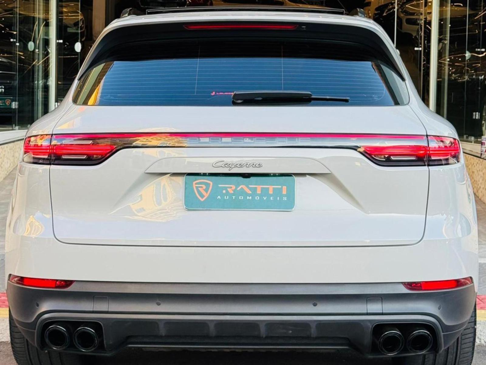Cayenne e-hybrid - foto 12
