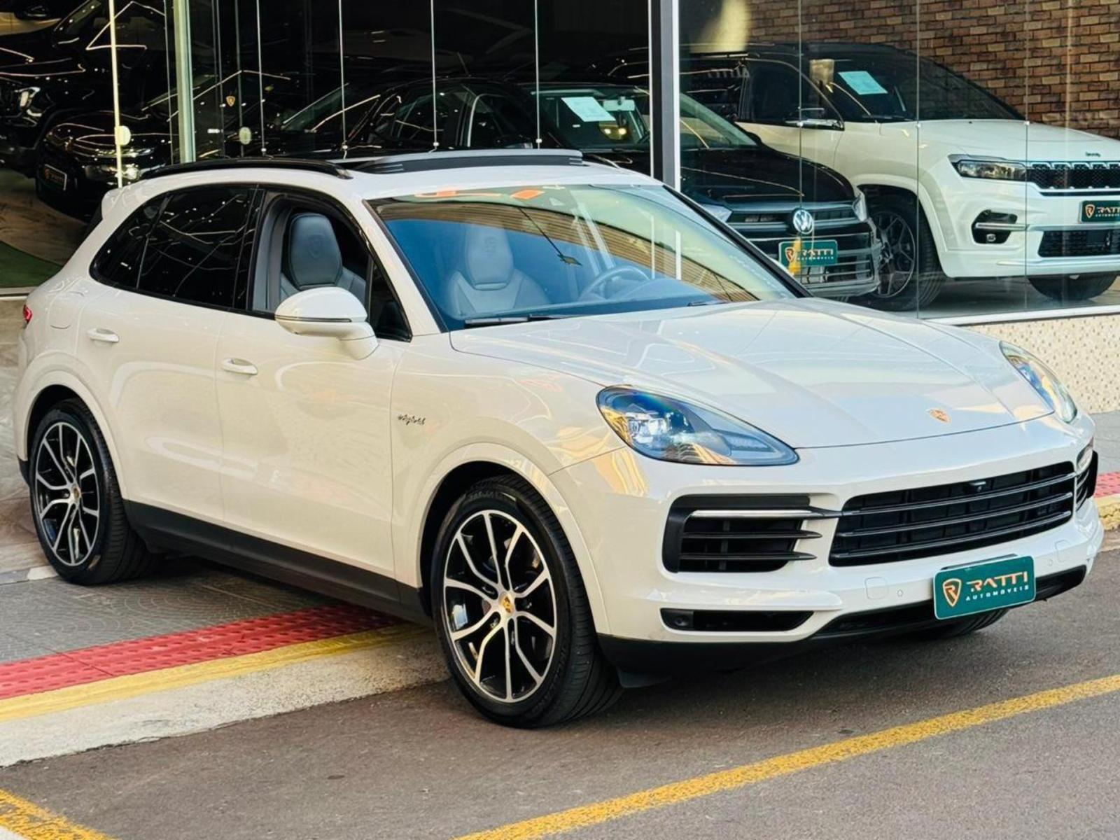 Cayenne e-hybrid - foto 18