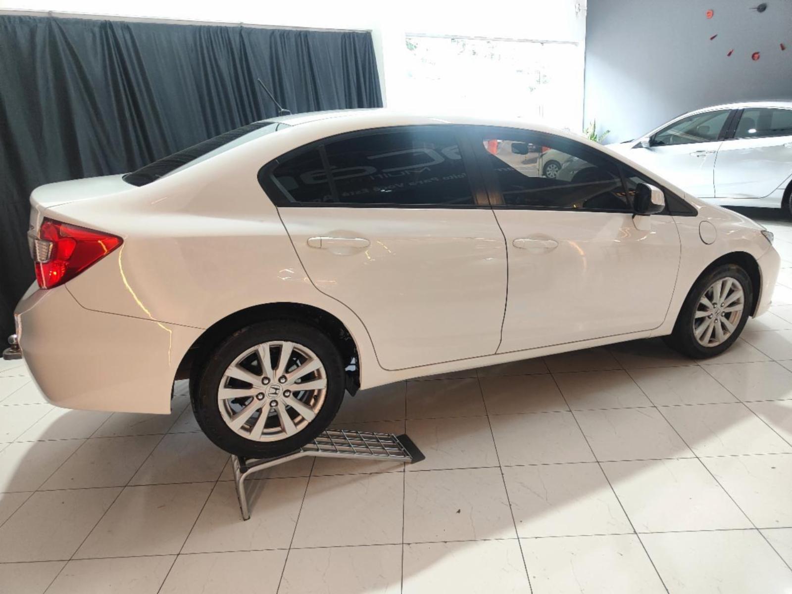 Civic sedan - foto 5