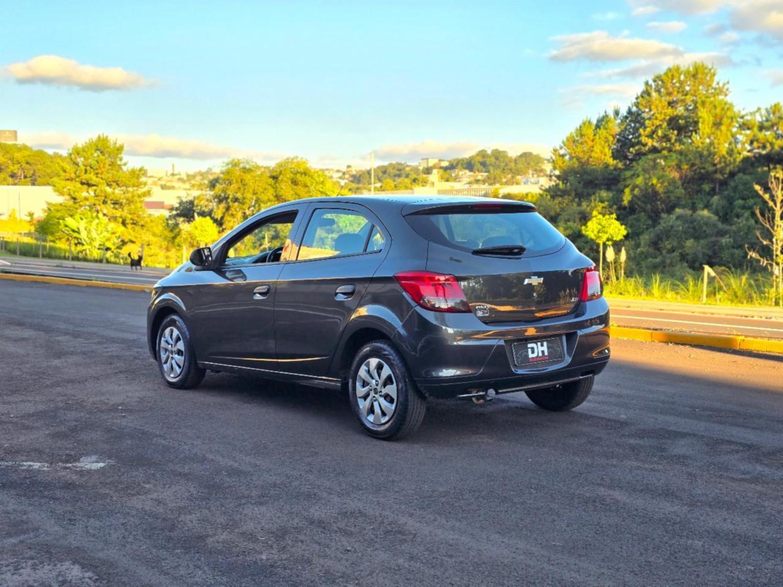 Onix hatch - foto 3