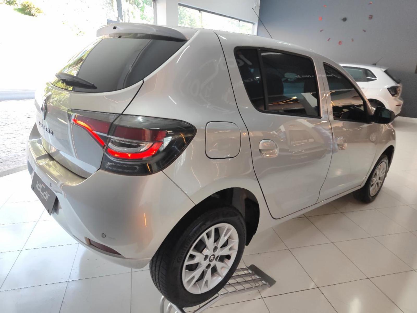 Sandero s - foto 3