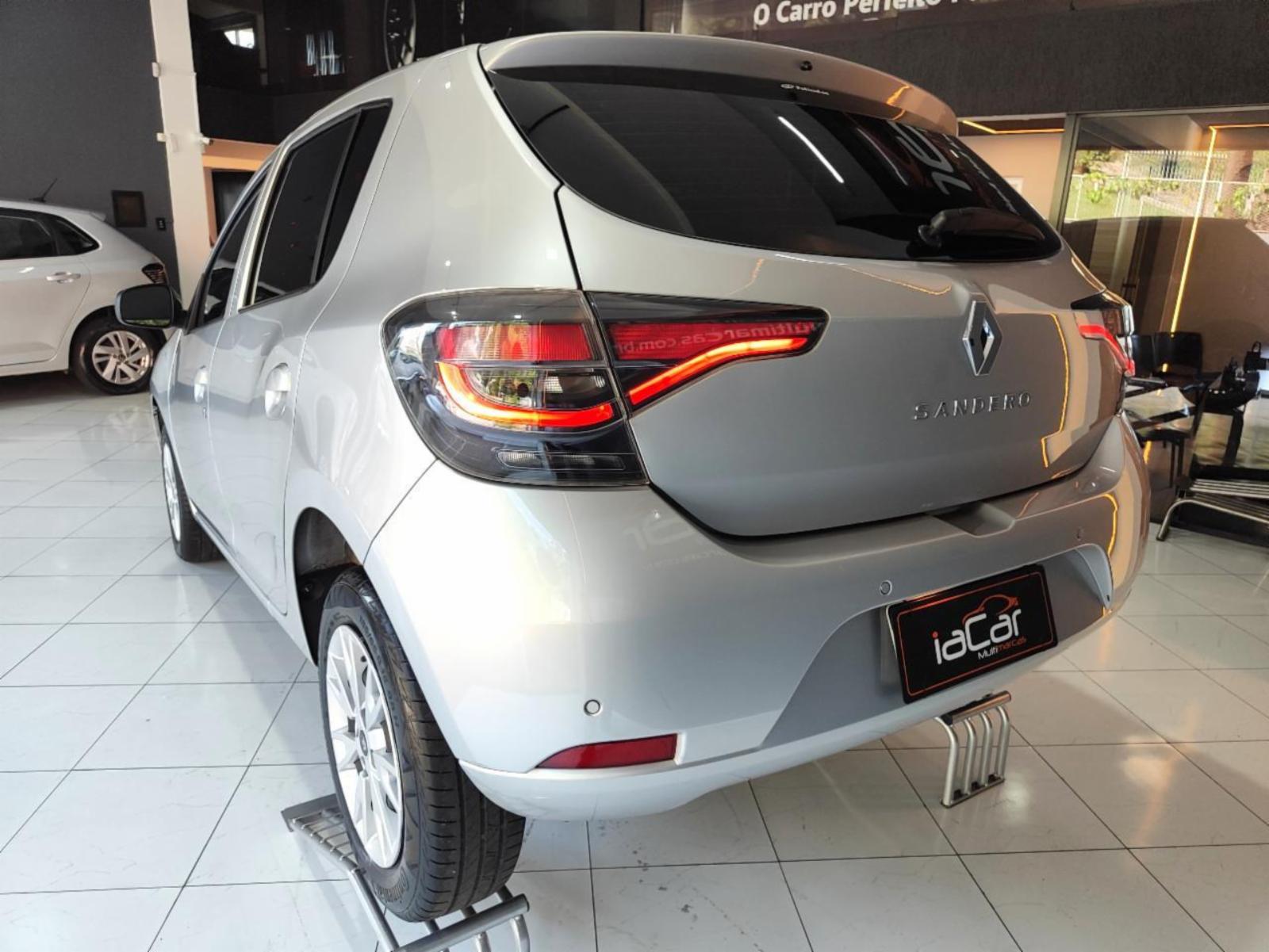 Sandero s - foto 5