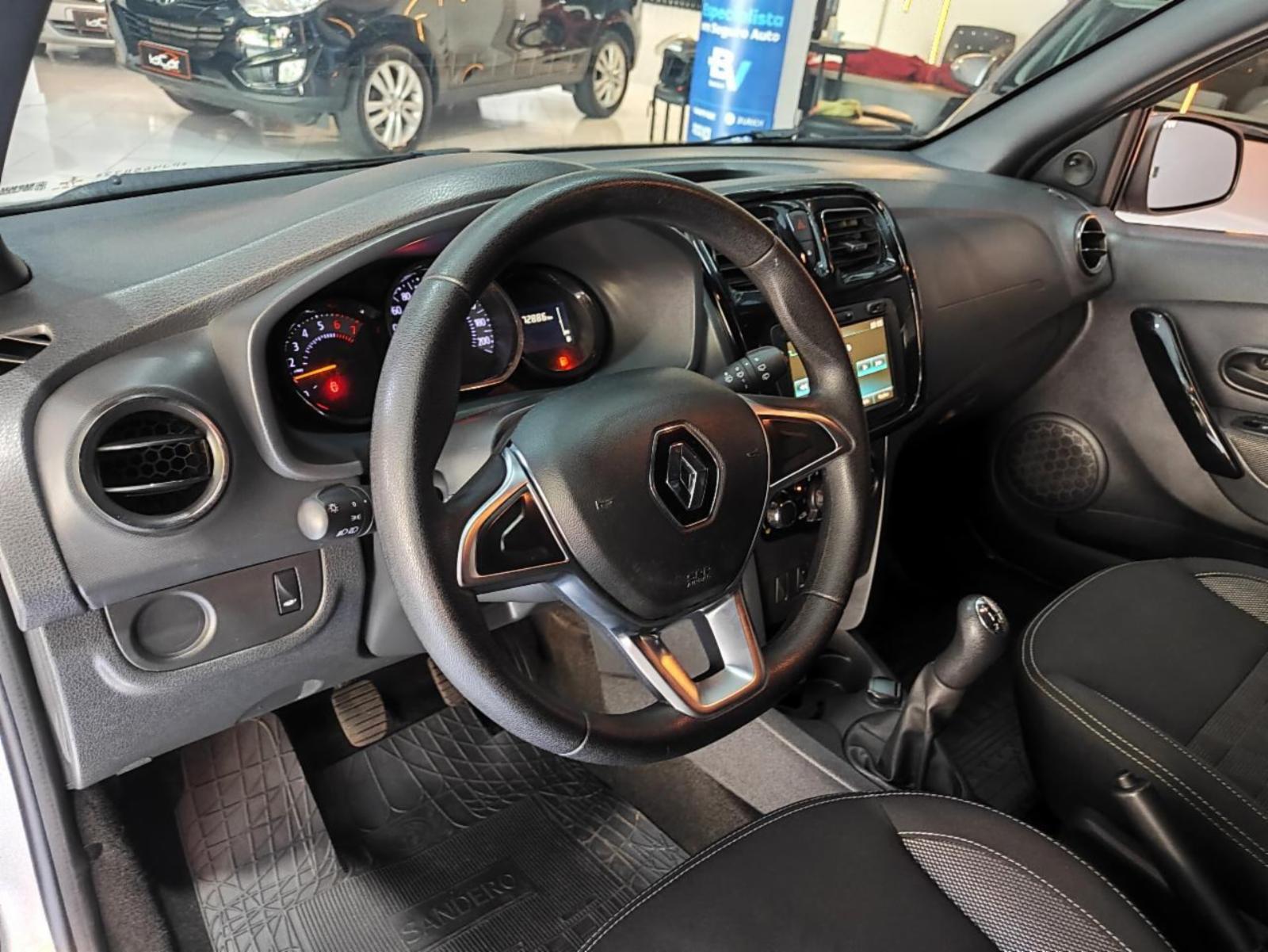 Sandero s - foto 6