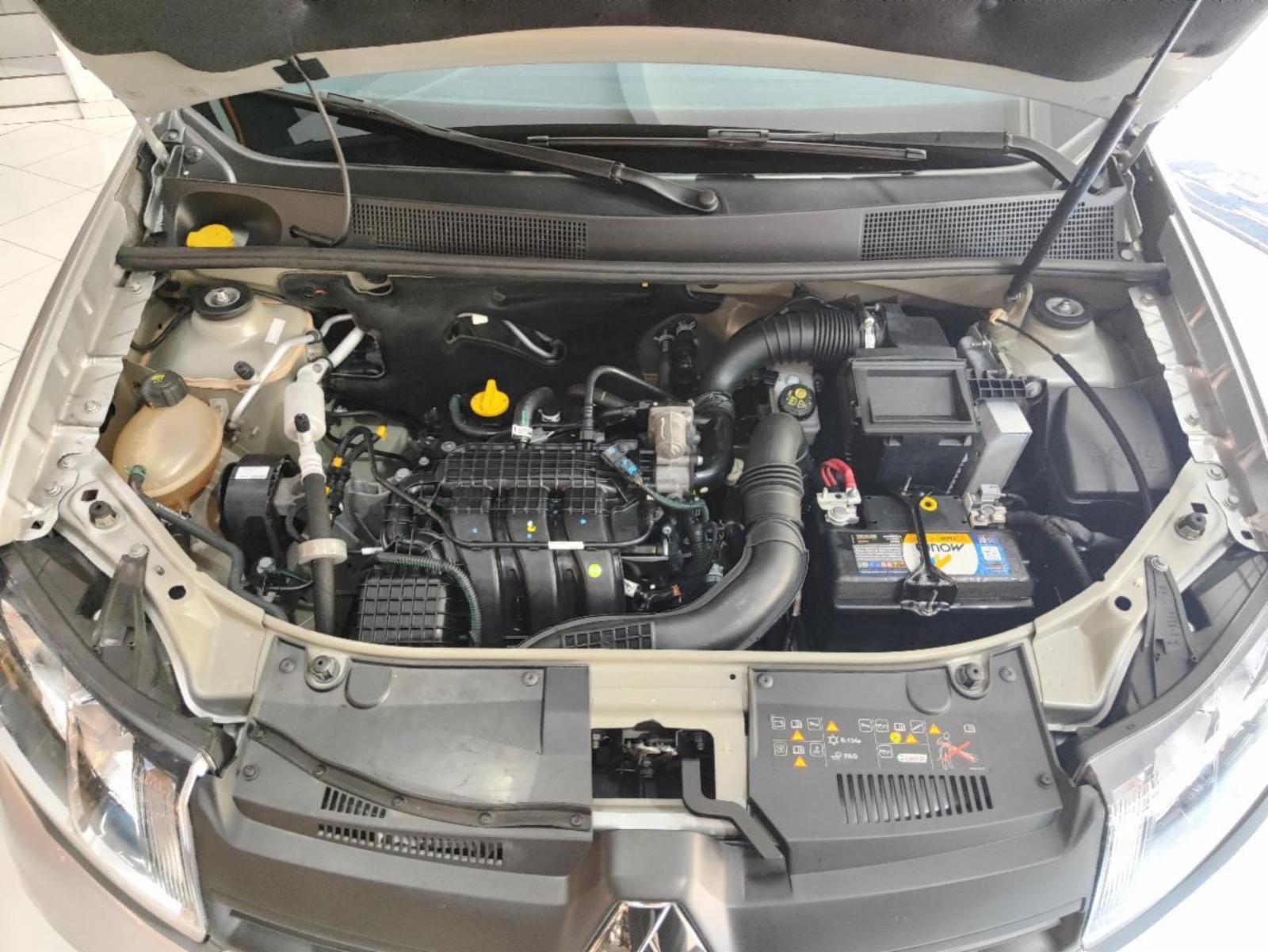 Sandero s - foto 11