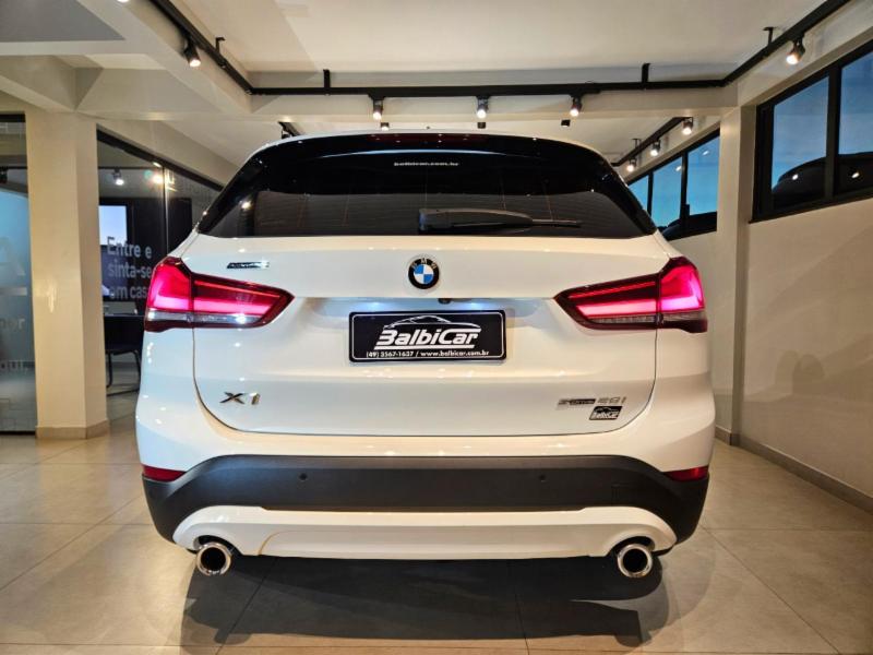 Bmw X1 SDRIVE 20i X-Line 2.0 TB Active Flex - foto 4