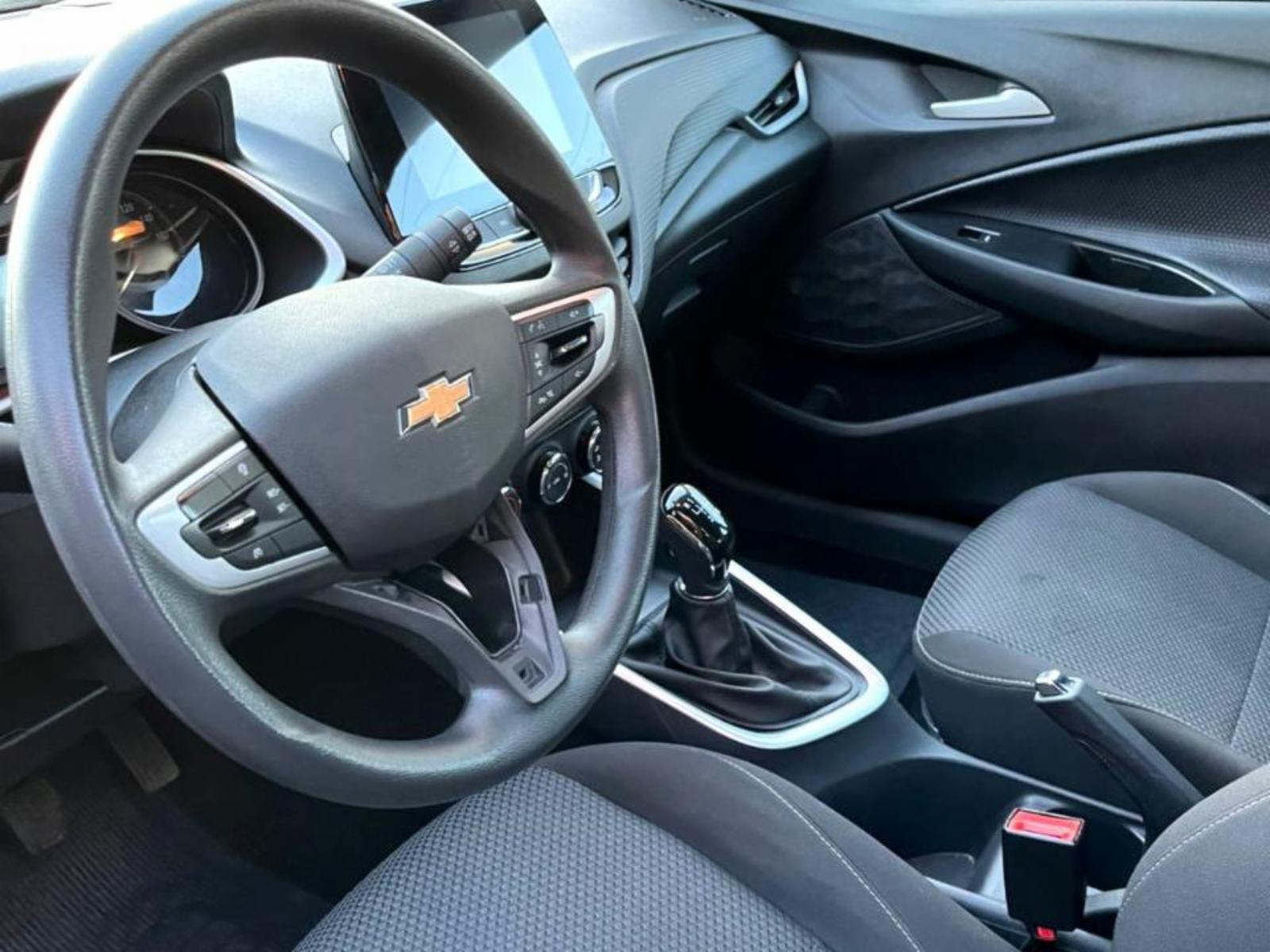 Onix hatch - foto 8