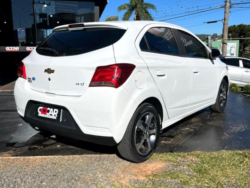 Chevrolet ONIX HATCH LTZ 1.4 8V FlexPower 5p Mec. - foto 7