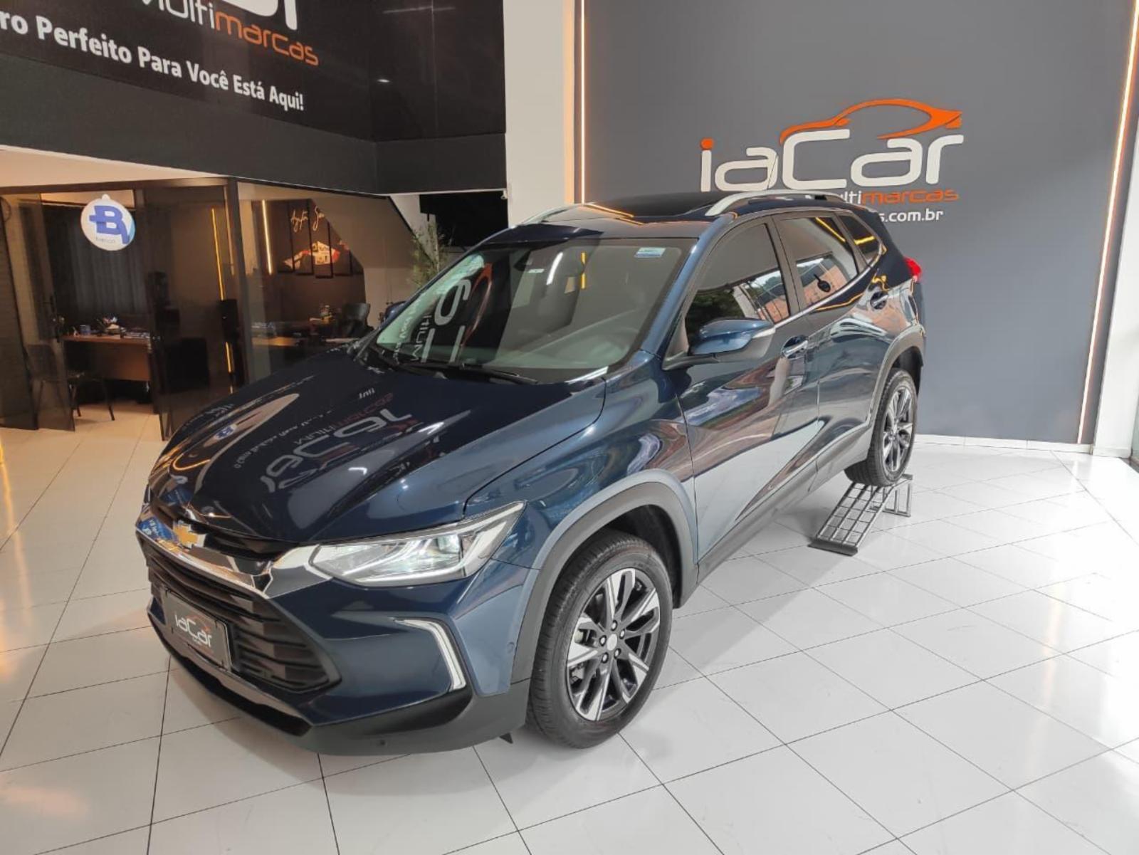 Tracker premier
