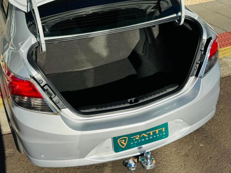 Chevrolet PRISMA Sed. LT 1.4 8V FlexPower 4p - foto 15