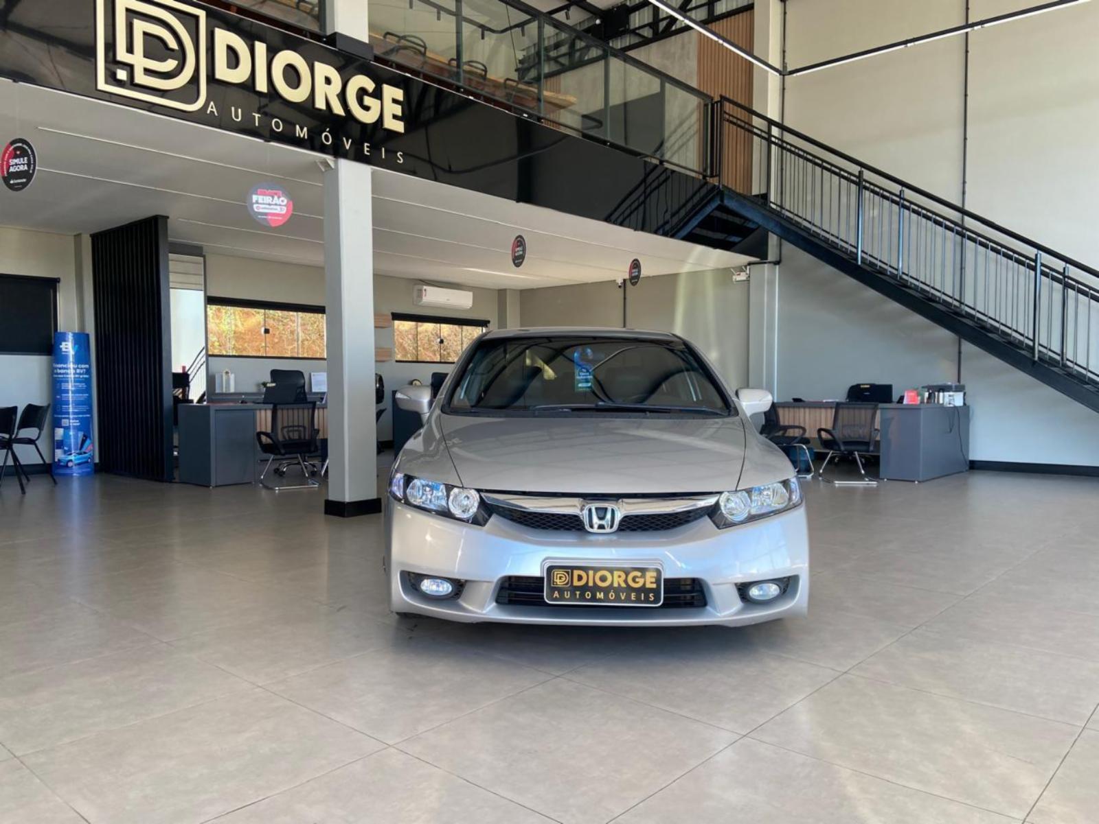 Civic sedan - foto 2