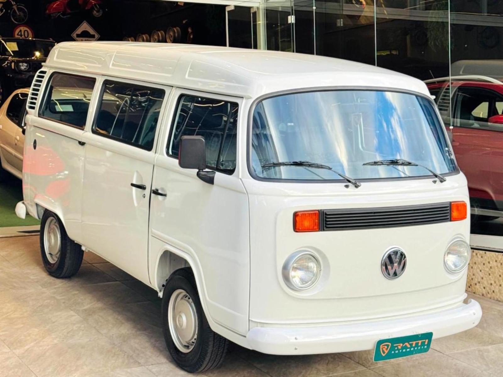 Kombi lotação