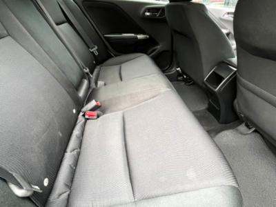 City sedan - thumb 3