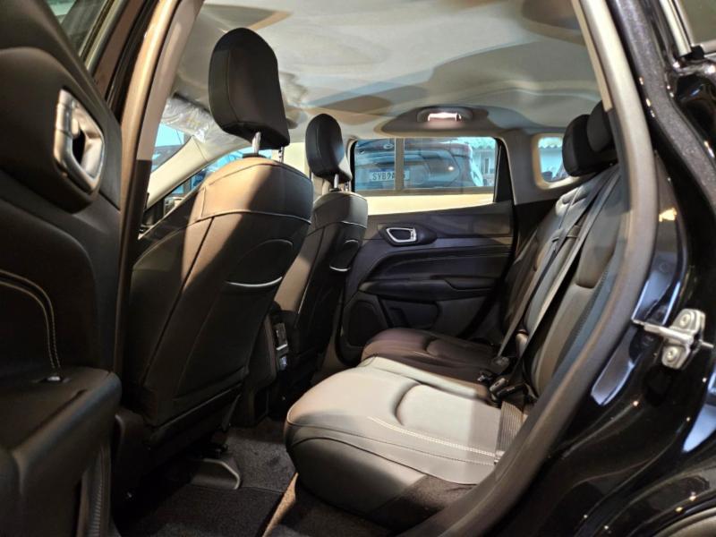 Jeep COMPASS LONG. T270 1.3 TB 4x2 Flex Aut. - foto 9
