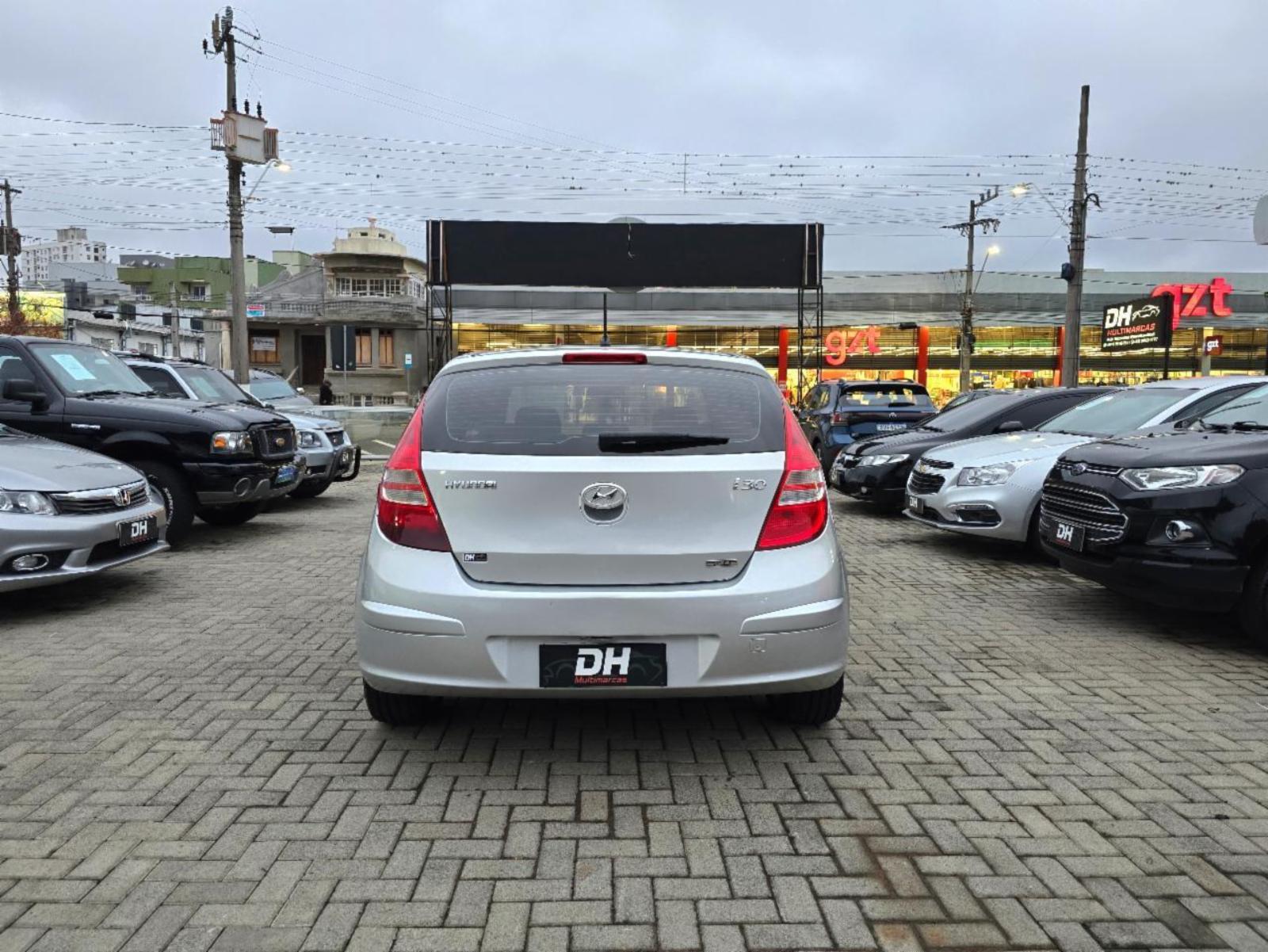 i30 2.0 - foto 2