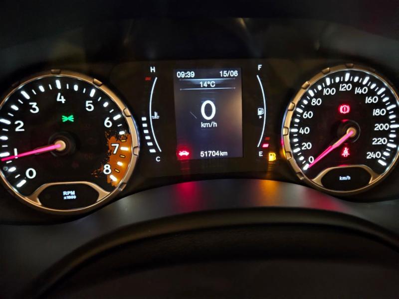 Jeep Renegade Sport 1.8 4x2 Flex 16V Mec. - foto 13