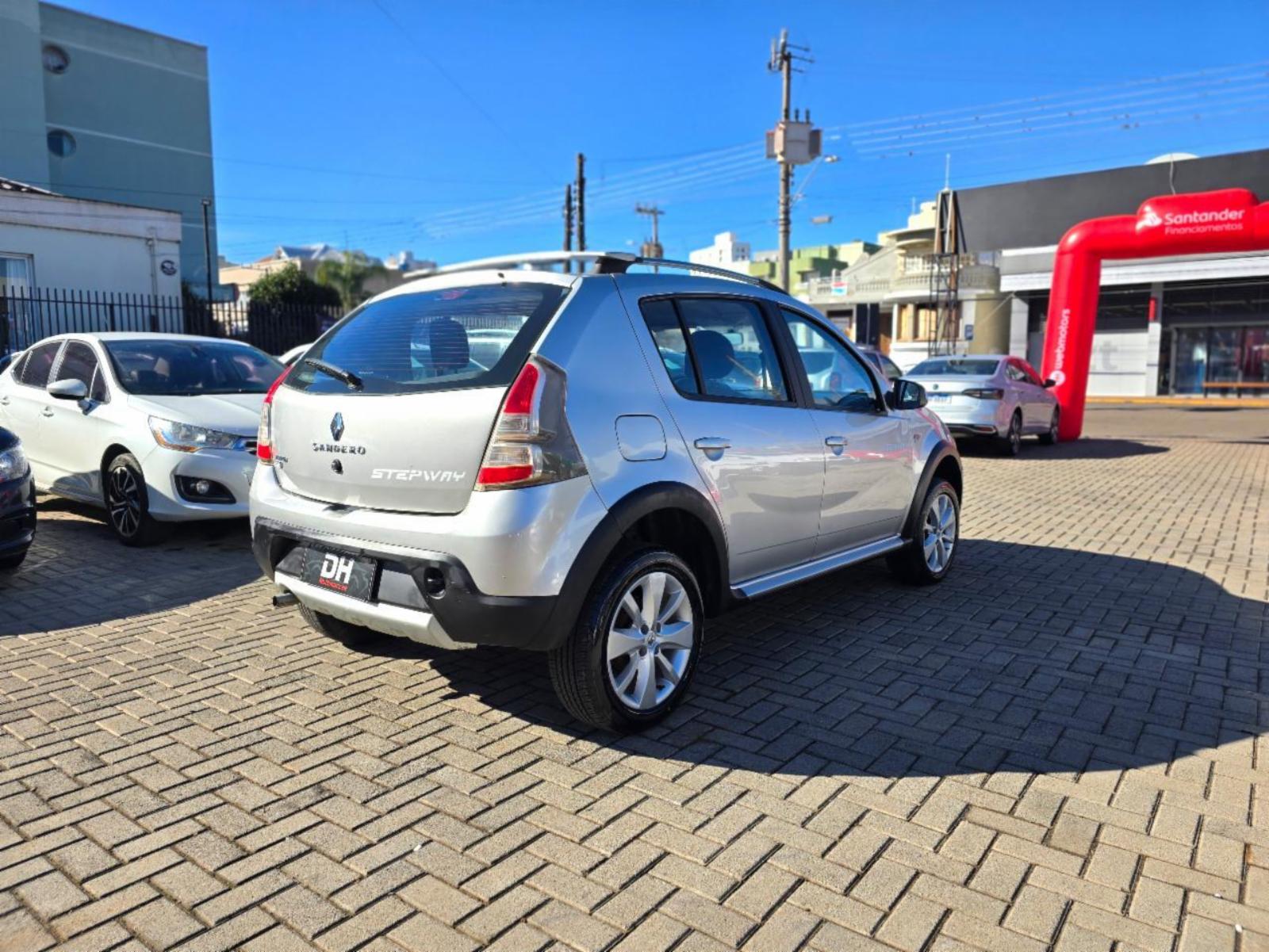 Sandero stepway - foto 4