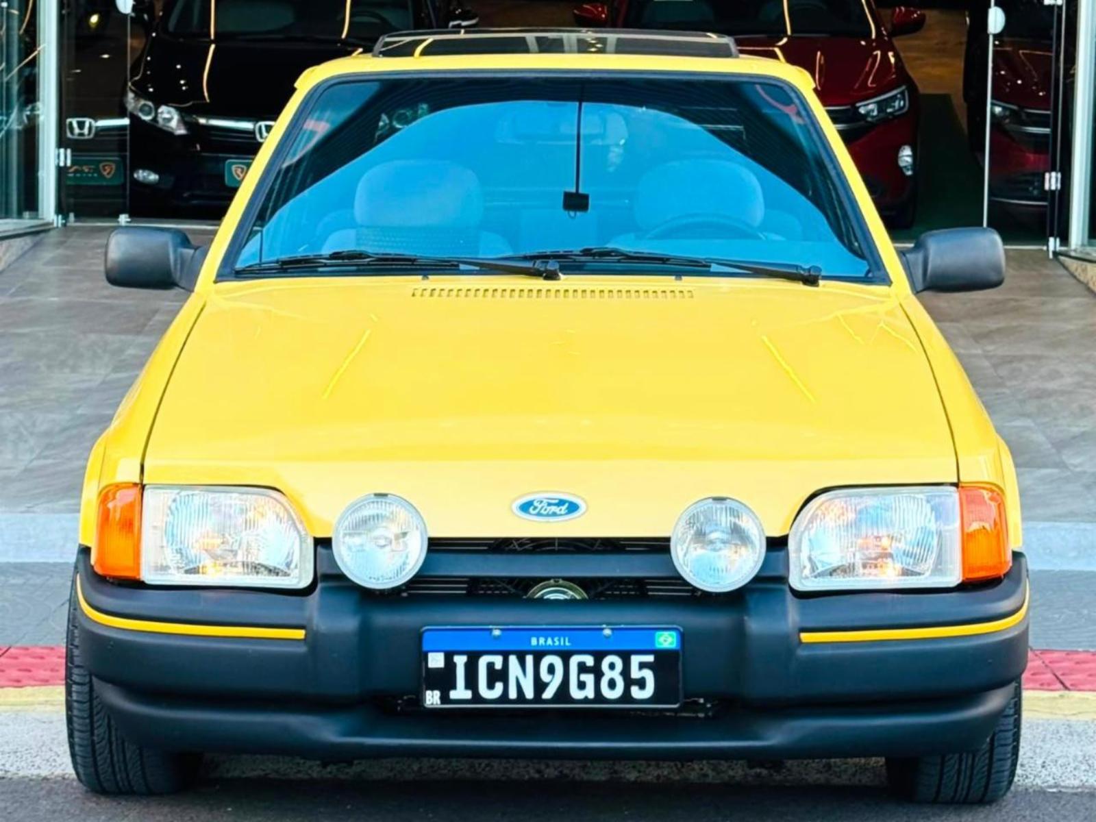 Escort xr3 - foto 10