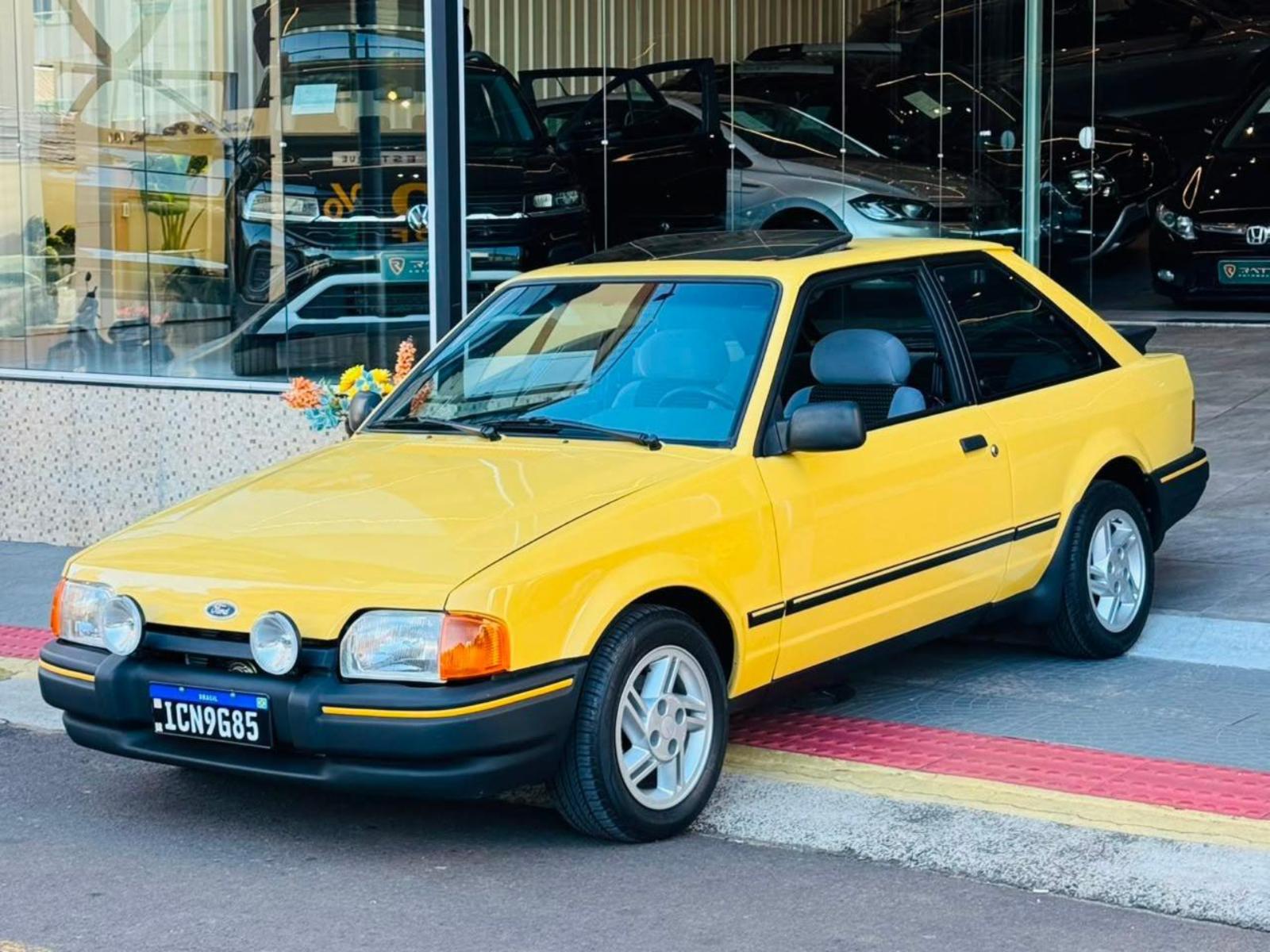Escort xr3 - foto 16
