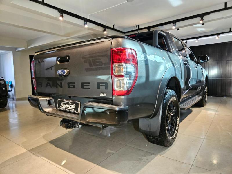 Ford Ranger FX4 3.2 20V 4x4 CD Diesel Aut. - foto 5