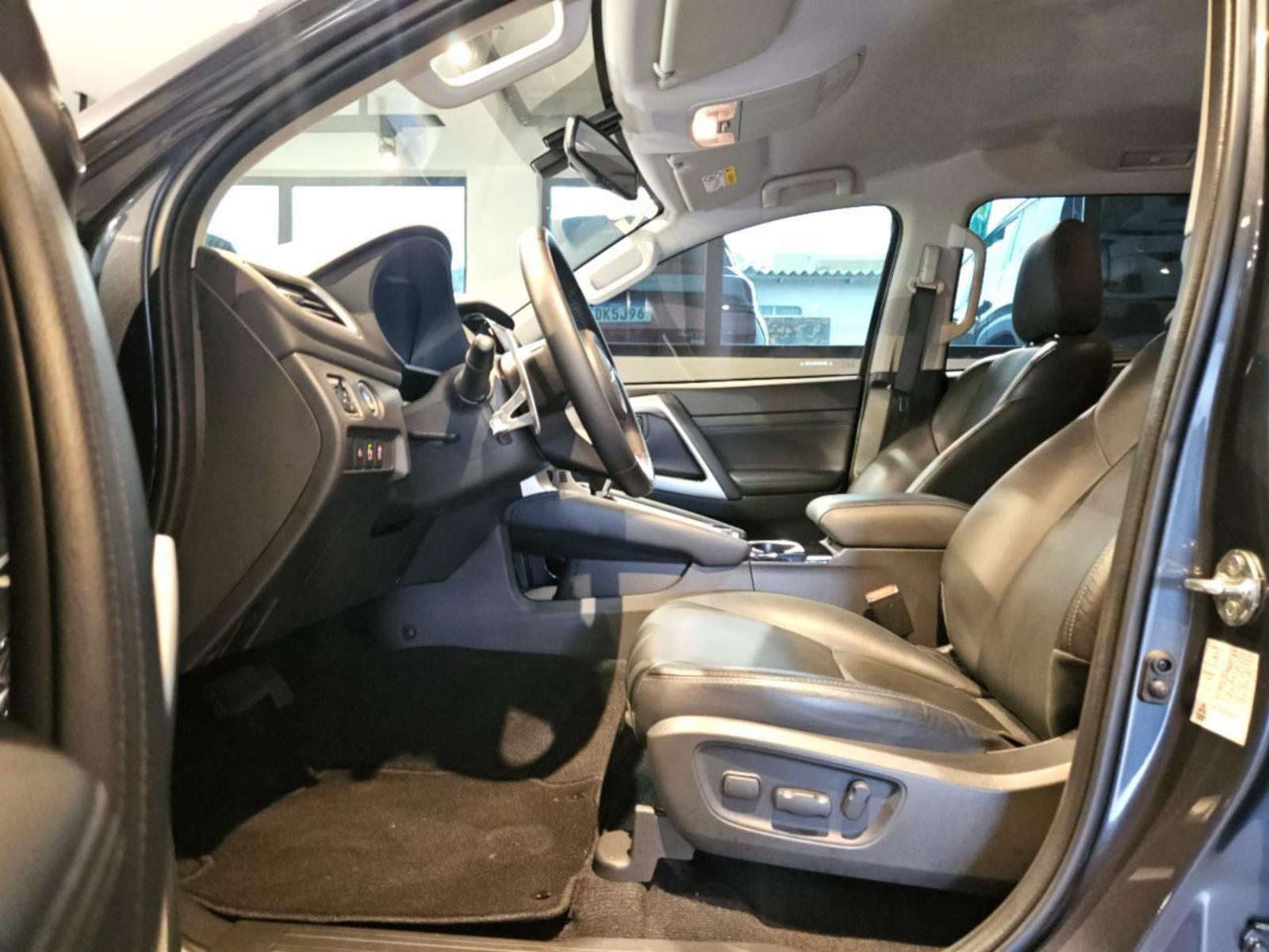 Pajero sport - foto 8