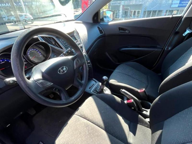 Hyundai HB20 Unique 1.0 Flex 12V Mec. - foto 8