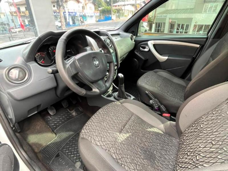 Renault DUSTER OROCH Express 1.6 Flex 16V Mec. - foto 3